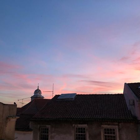 Апартаменты Heart Of Alfama Лиссабон Экстерьер фото